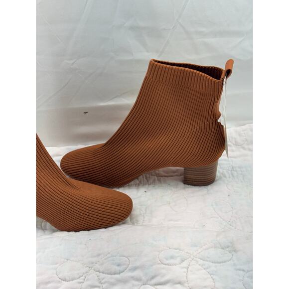 Joie new woman’s brown sweater heeled boots 8M - Picture 1 of 10